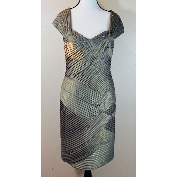 Tadashi Shoji Pintuck Pleated Gold/Green Metallic Jersey Women's Evening Dress S - Picture 3 of 10